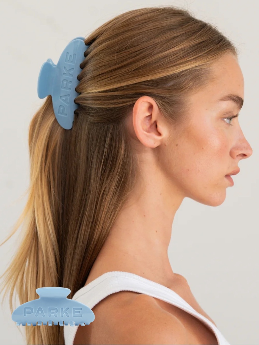 NWT PARKE Light Blue Hair Claw Clip – Women’s Hair Accessory